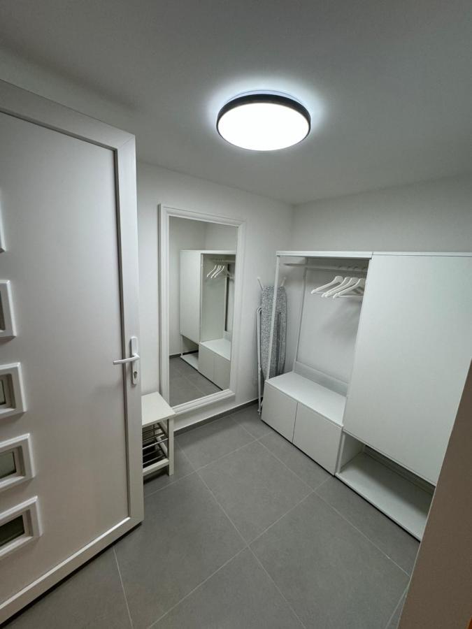 Downtown Double Room Deluxe With Joint Kitchen Budapest Exteriör bild