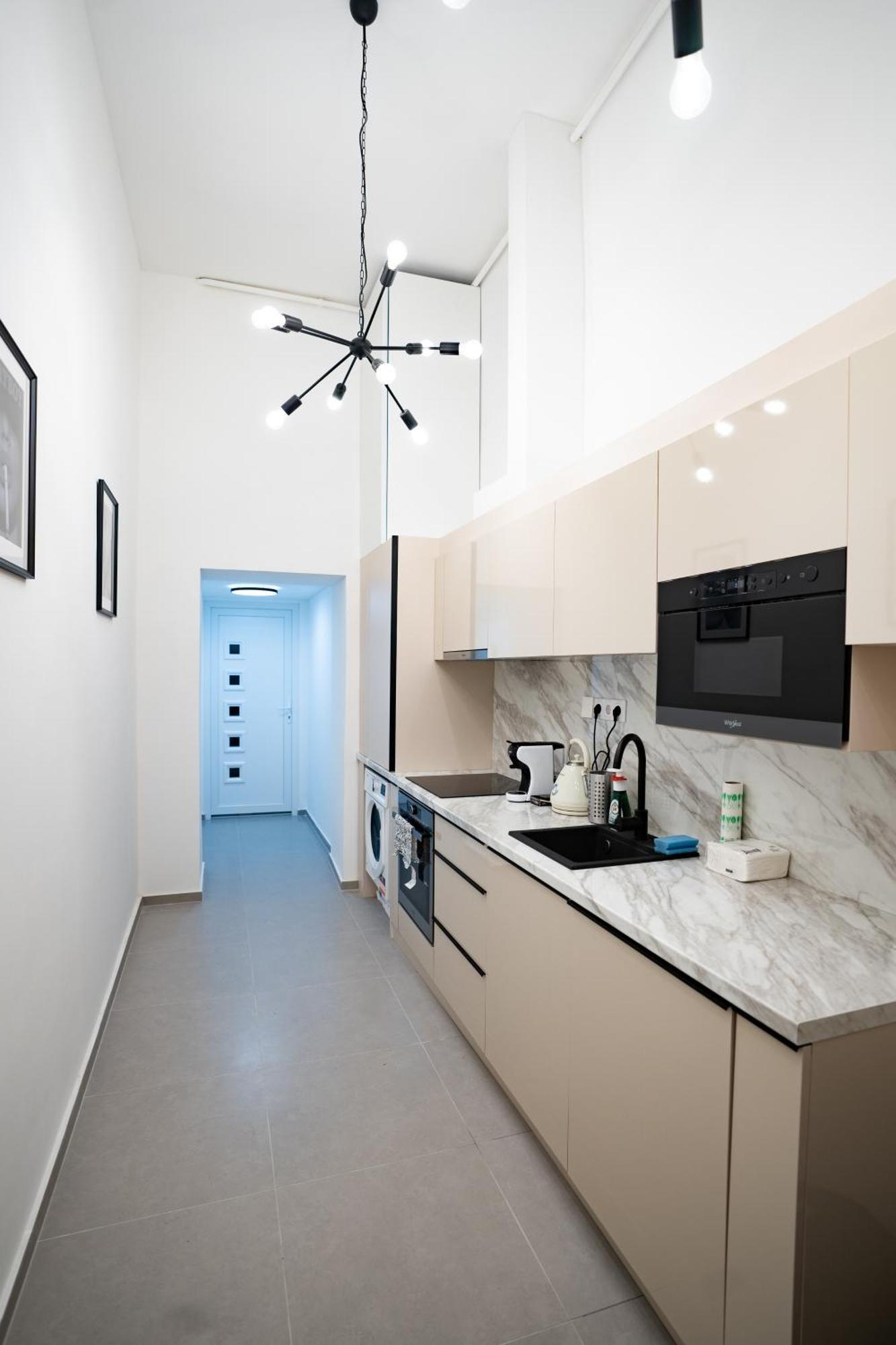 Downtown Double Room Deluxe With Joint Kitchen Budapest Exteriör bild